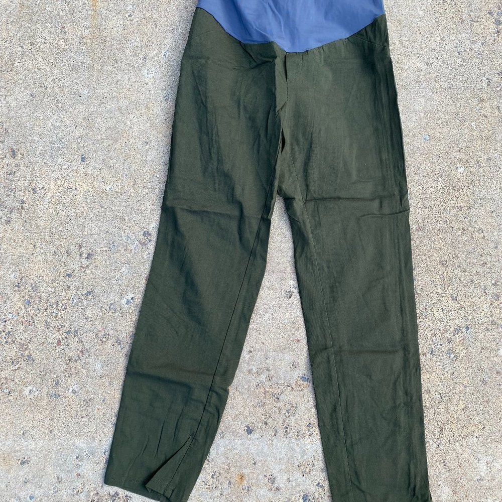 Maacie maternity green dress pants Sz XL